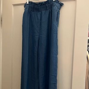Wide leg jeans